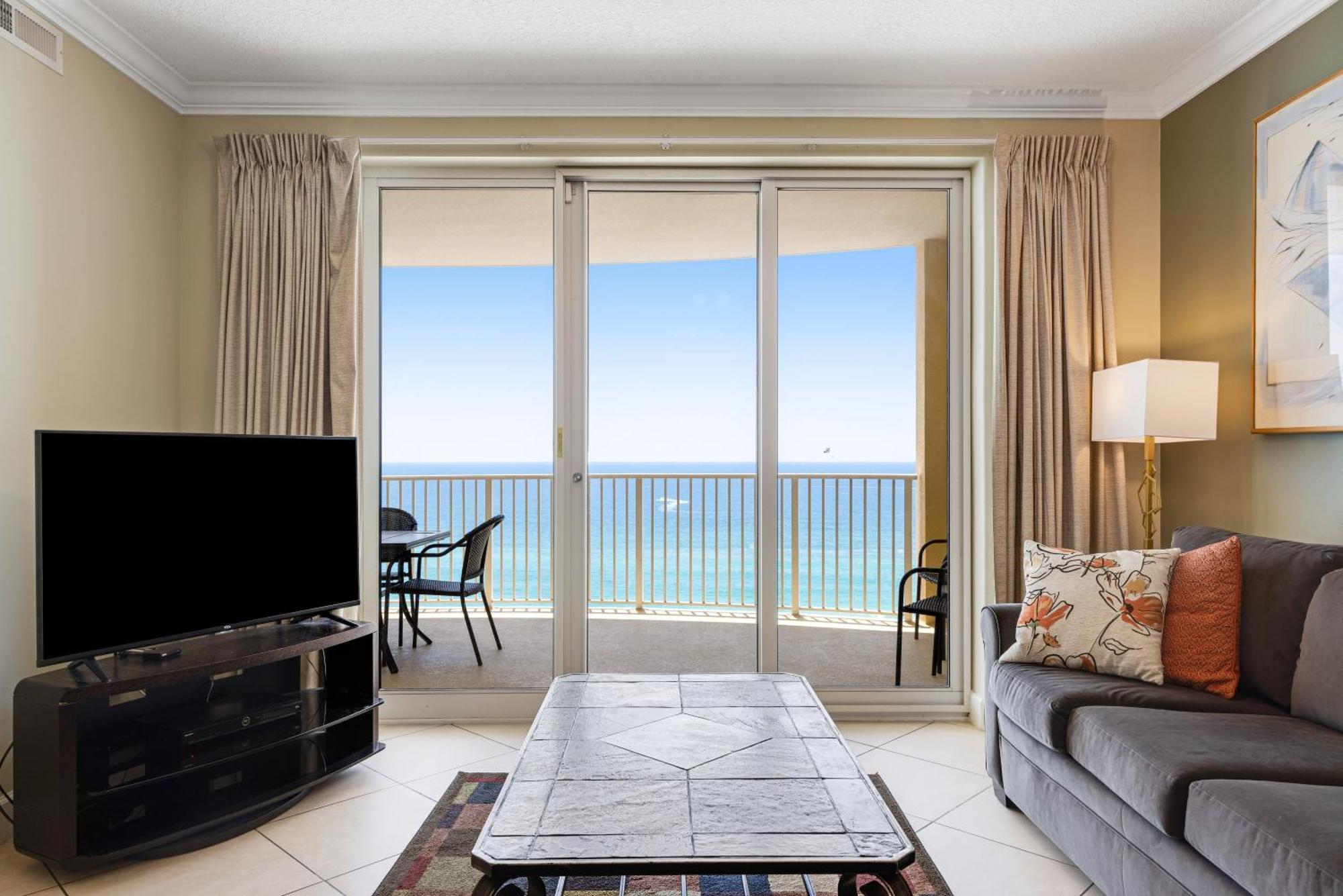Parking Included-Beachfront 2Bd Ocean Villa! Gorgeous Amenities, Private Complex Panama Stadt Exterior foto